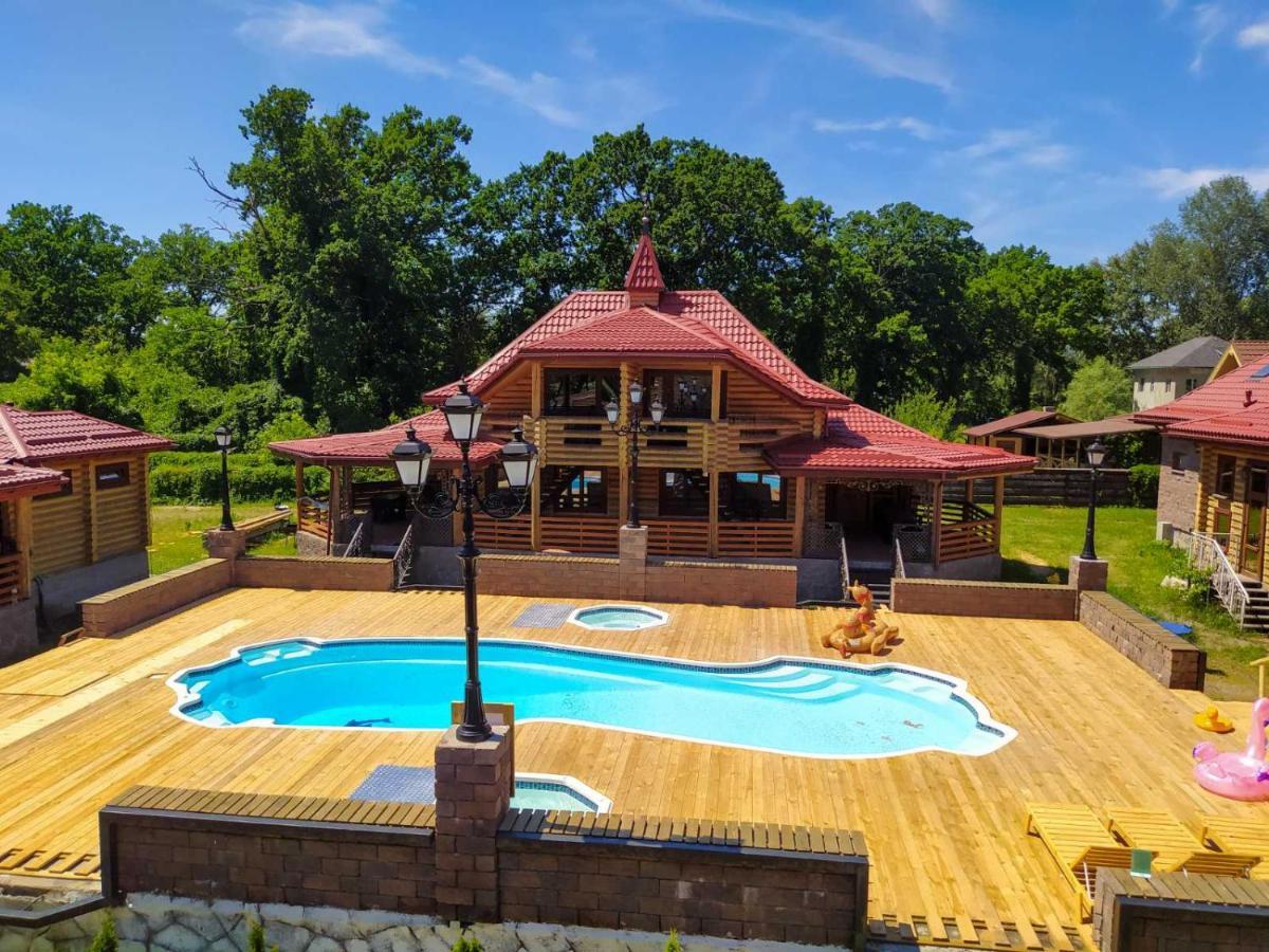 פירנובה Загородный Комплекс Fort Pirnov Park מראה חיצוני תמונה