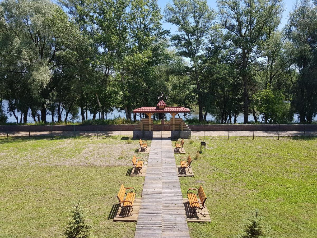 פירנובה Загородный Комплекс Fort Pirnov Park מראה חיצוני תמונה