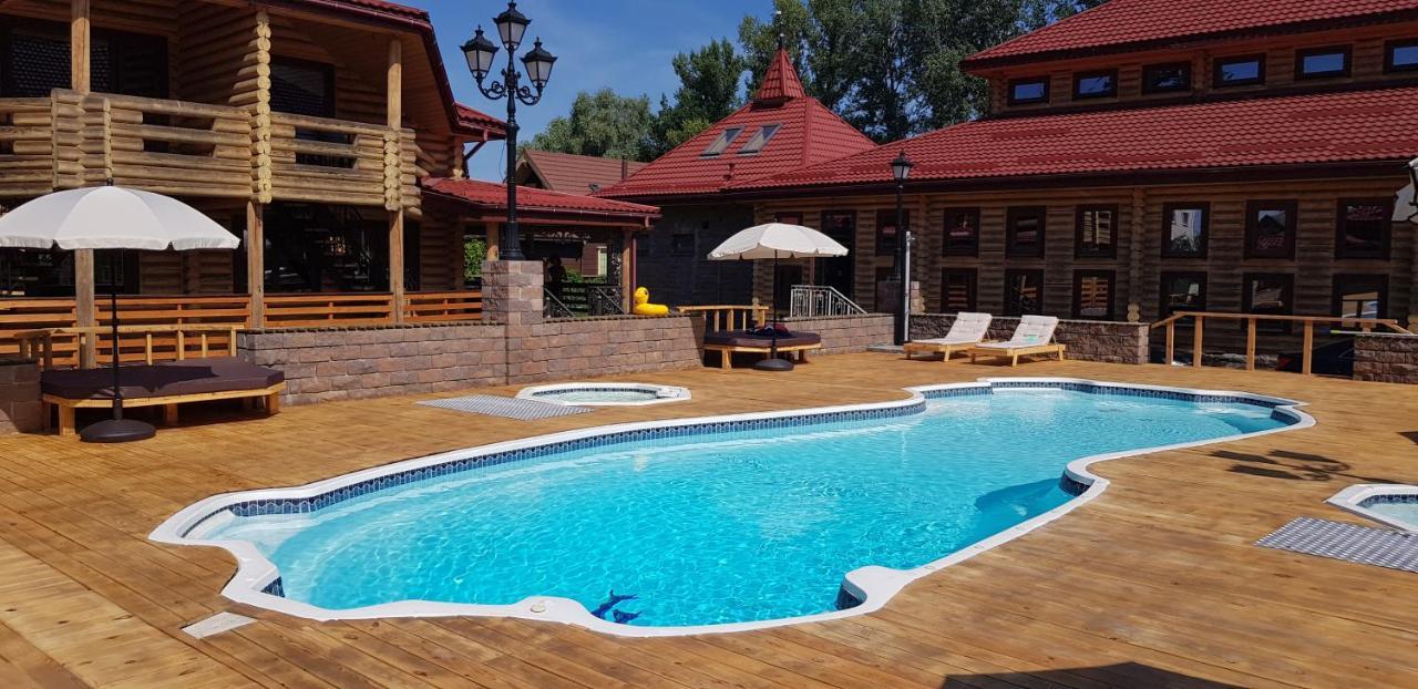 פירנובה Загородный Комплекс Fort Pirnov Park מראה חיצוני תמונה