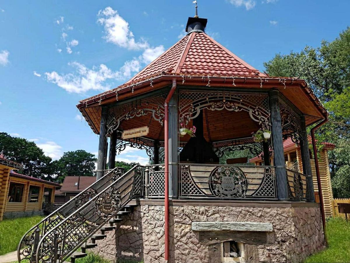 פירנובה Загородный Комплекс Fort Pirnov Park מראה חיצוני תמונה