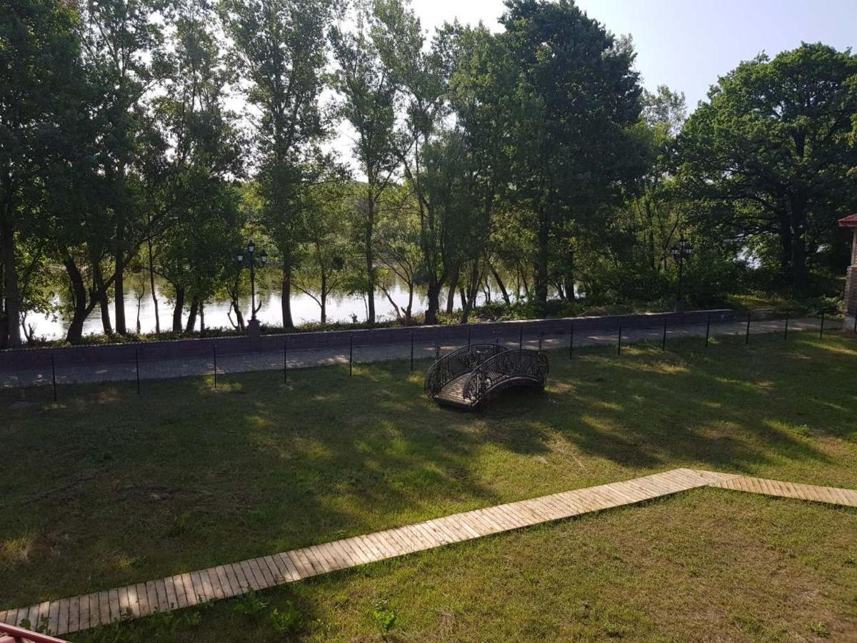 פירנובה Загородный Комплекс Fort Pirnov Park מראה חיצוני תמונה